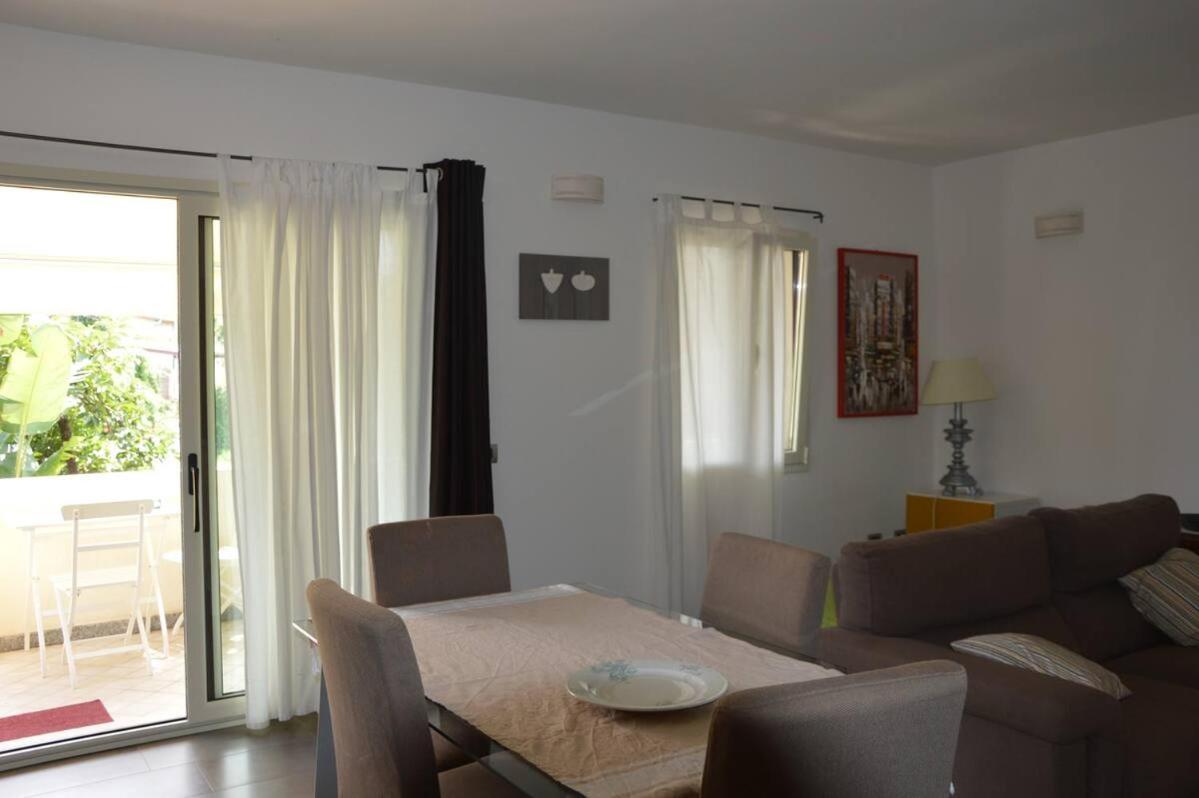 Casa Vacanze Rocco Àrbatax Exterior foto